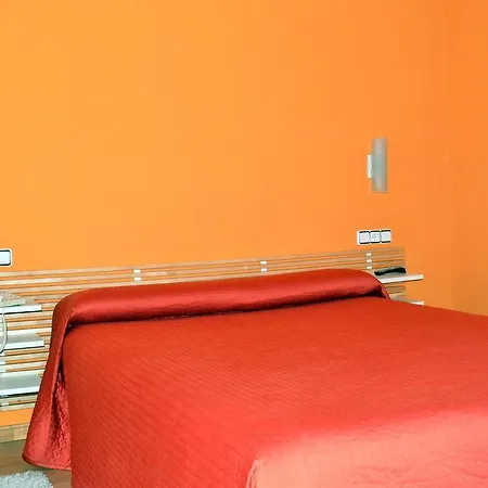 Puerta Pinares 3* Abejar